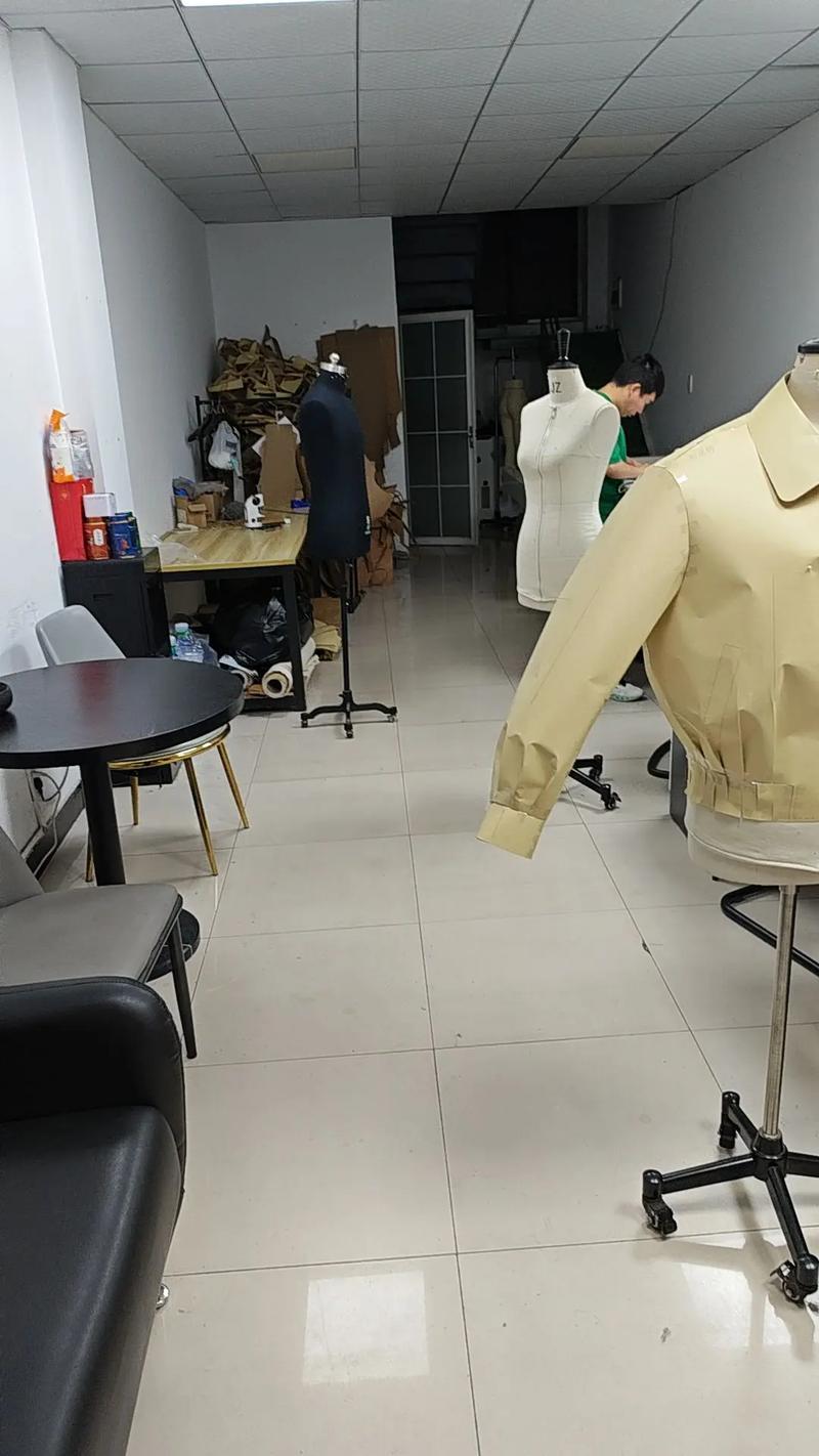 服装制版人的分享 从海宁皮革城工厂店到网络工作室的制版之路